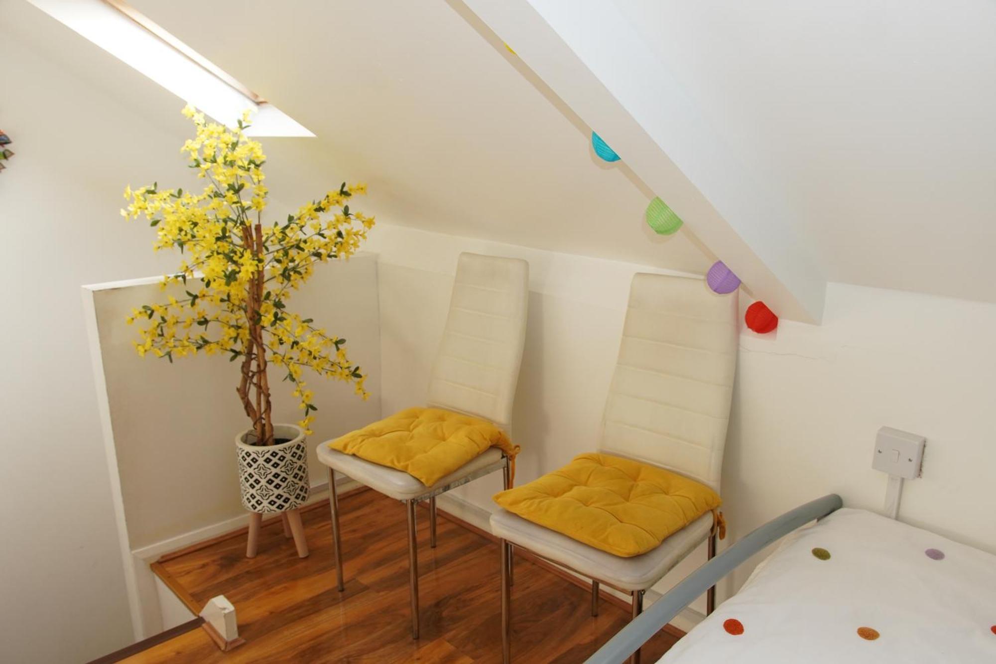 5 Bedroom House Near Cardiff City. Dış mekan fotoğraf