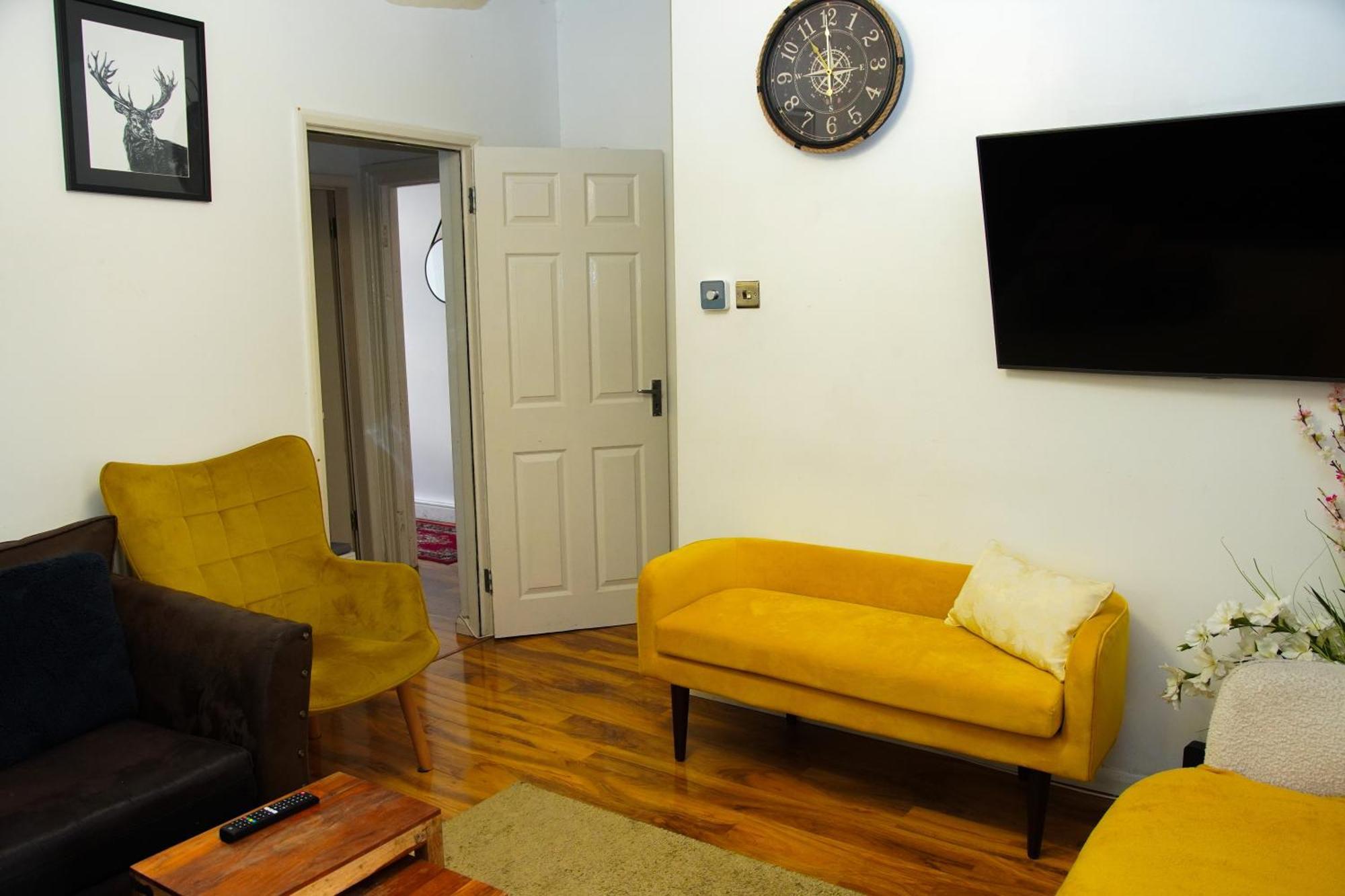 5 Bedroom House Near Cardiff City. Dış mekan fotoğraf